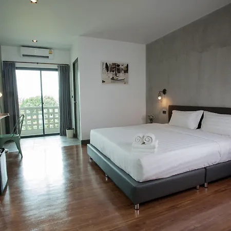 สเปซ 59 โฮเท็ล